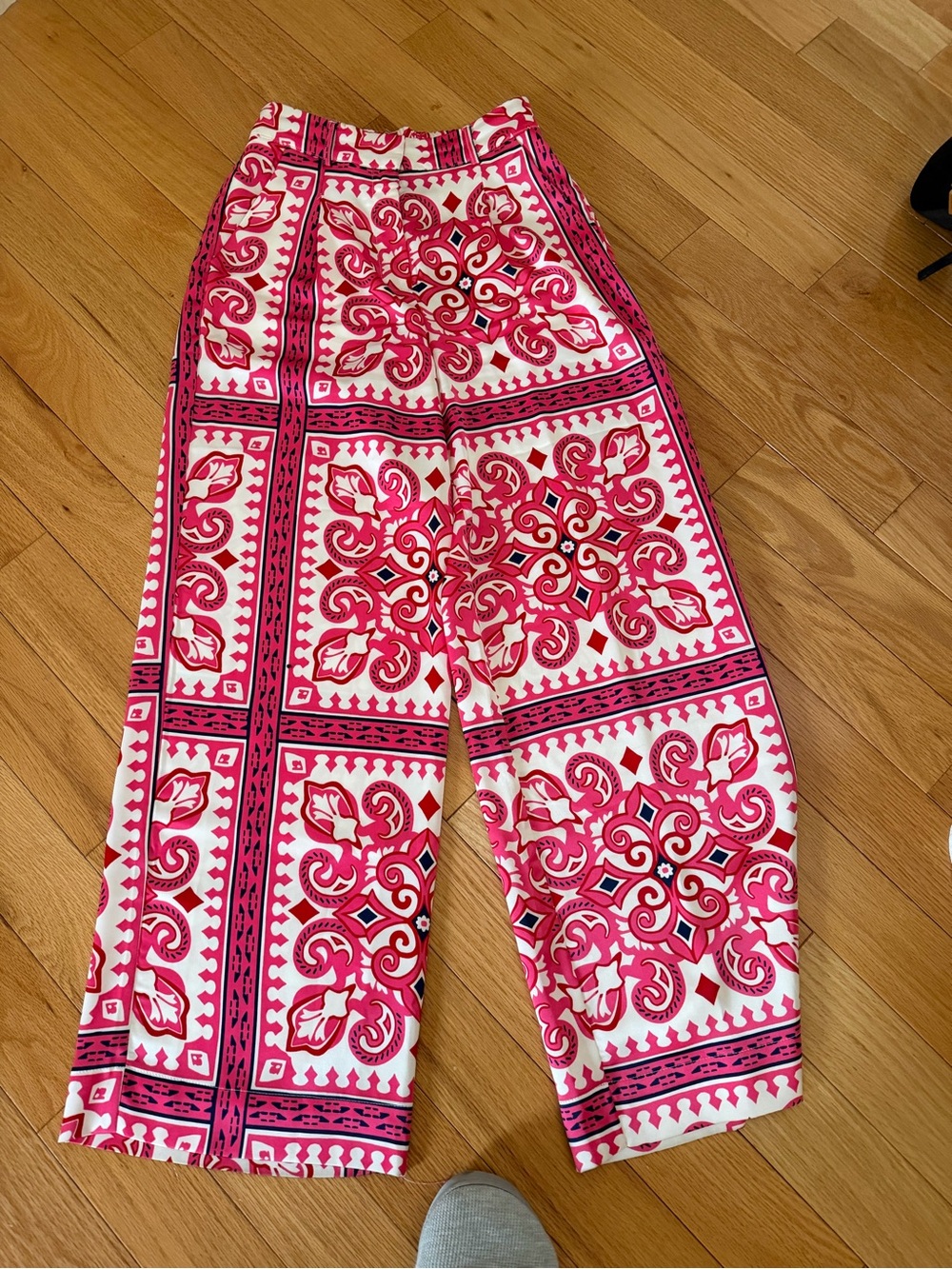 House of Harlow 1960 Pink & White Printed Wide Leg Pants
